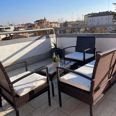 アパート Penthouse Near The Historic Center